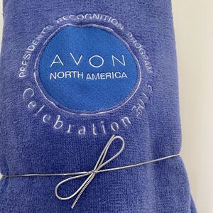 Diplomat North America 2013 Avon Celebration Gift Large Beach Towel Blue NWT